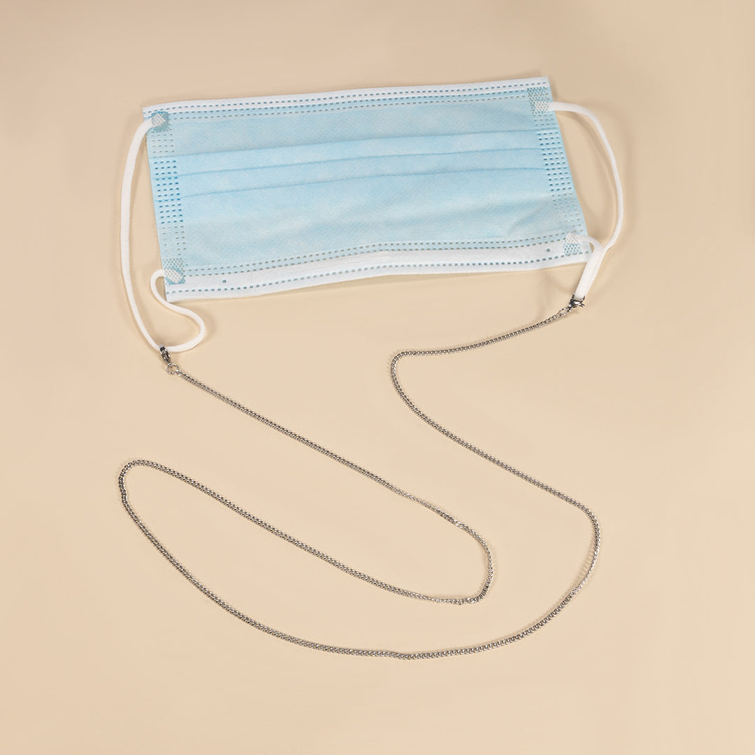 Stylish Chain Eyewear Holder Stornfield