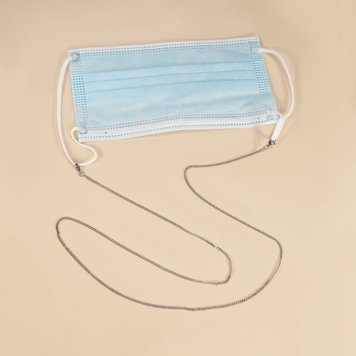Stylish Chain Eyewear Holder Stornfield
