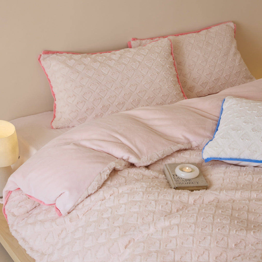 Plush Heart-Texture Reversible Duvet Cover & Piped Edge Pillow Shams