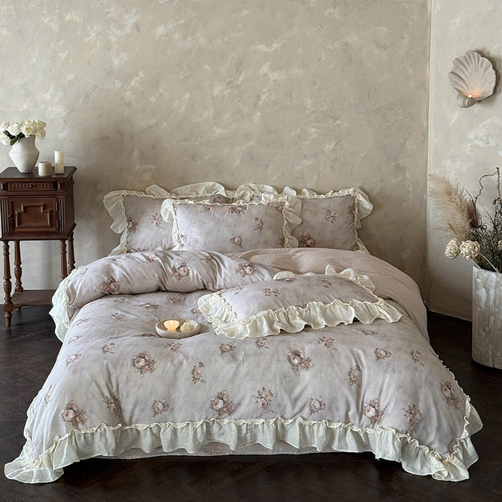 Romantic cotton gauze bedding set with ruffle and watercolor rose print