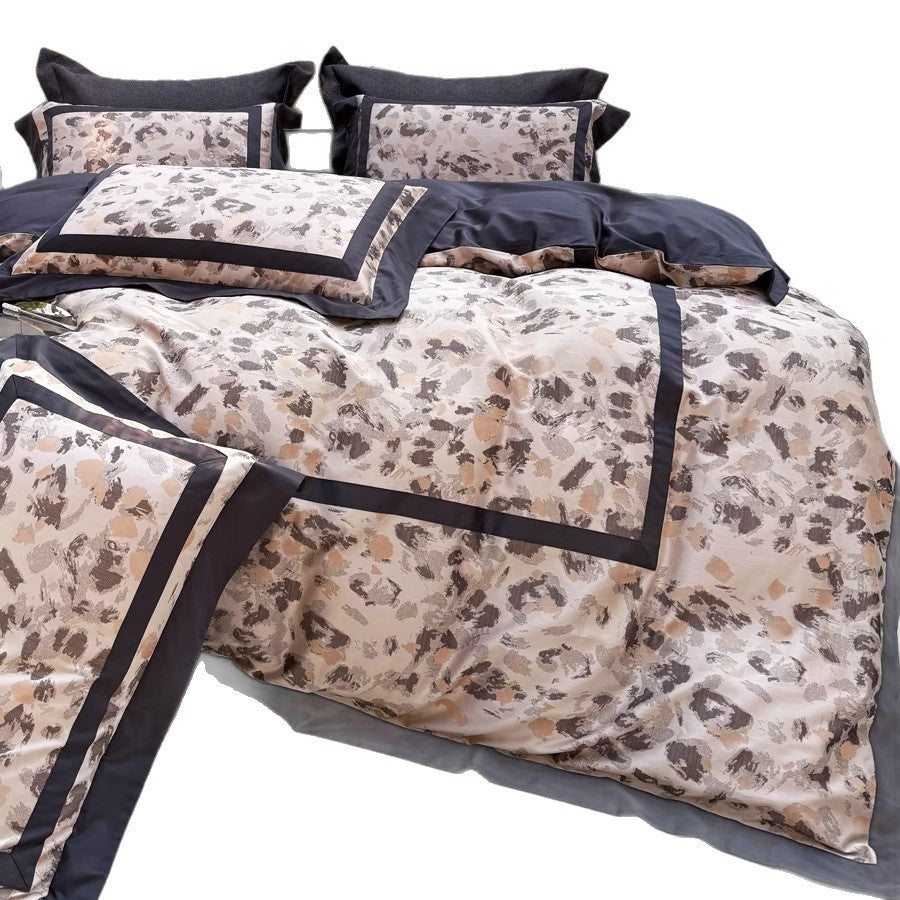 Jacquard-Patterned Reversible Duvet Cover Set with Satin Trim and Decorative Pillow Shams