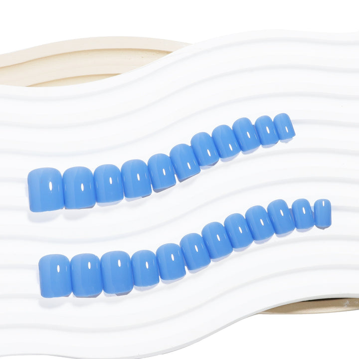 Elegant Glossy Nail Art Set Stornfield