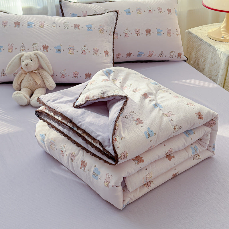 Floral Pattern Quilt Blanket