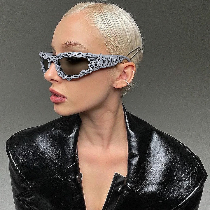 Women's extravagant design sunglasses with creatively structured frame Stornfield