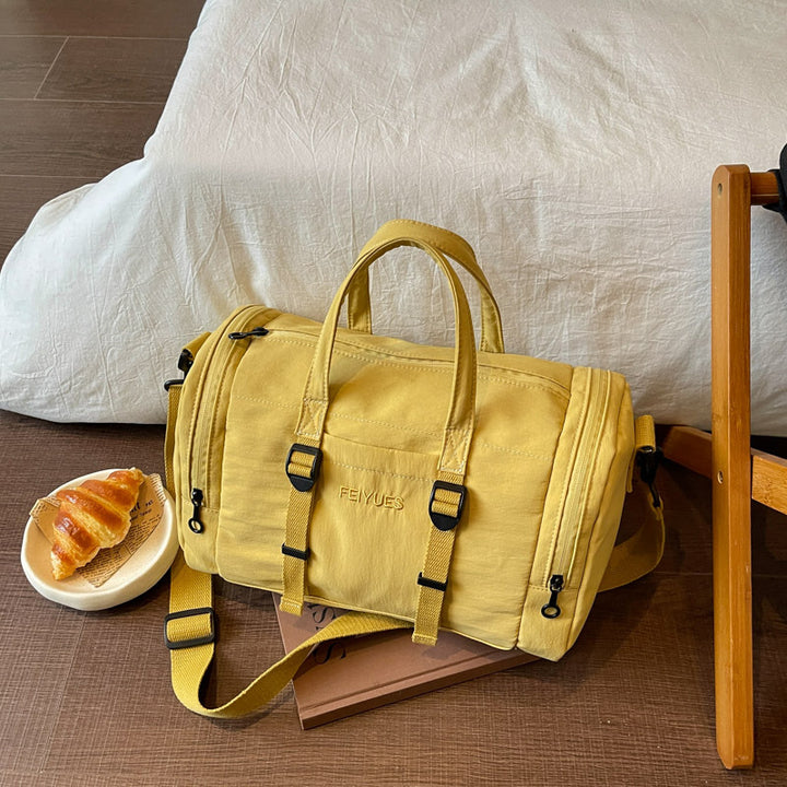 Sporty Duffel Bag with Ergonomic Carrying System Stornfield