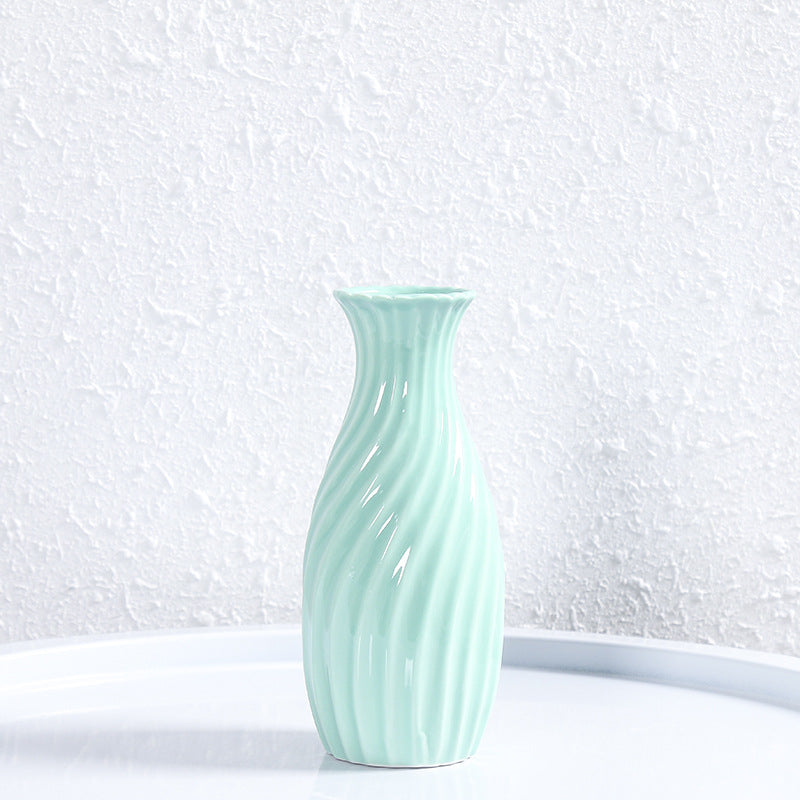 Decorative Spiral Ceramic Flower Vase Stornfeild