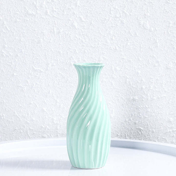 Decorative Spiral Ceramic Flower Vase Stornfeild