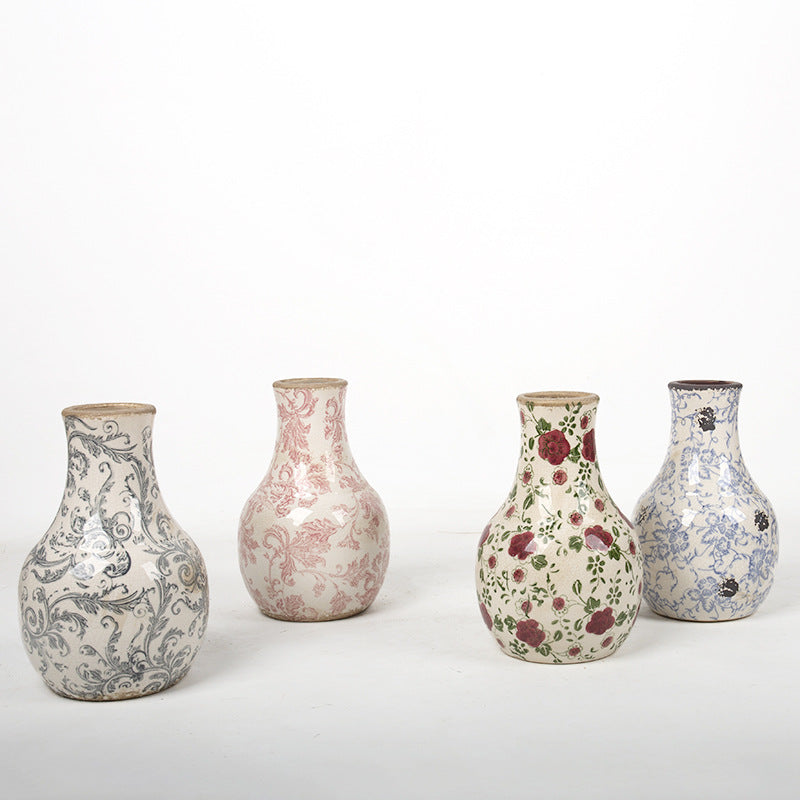 Beautiful and decorative vase Stornfield