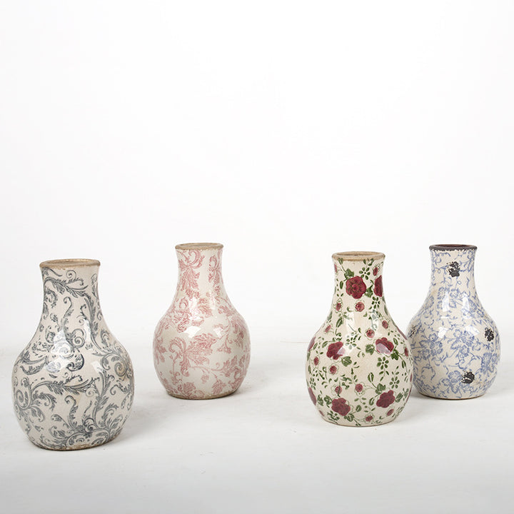 Beautiful and decorative vase Stornfield