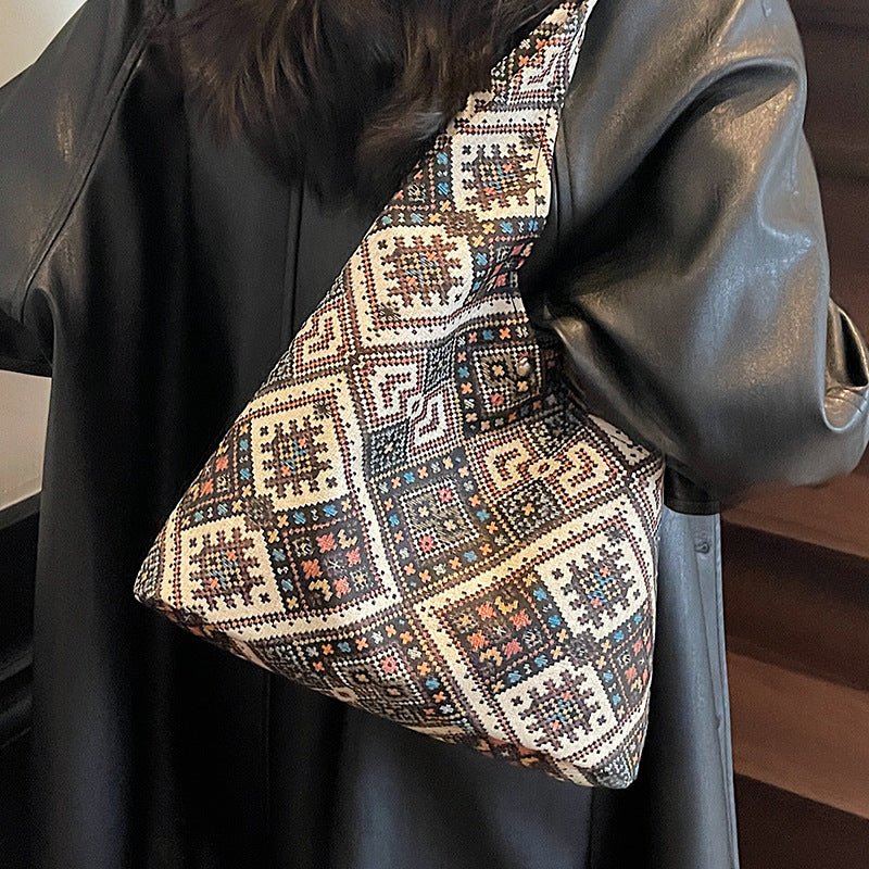 Bohemian Patterned Hobo Bag