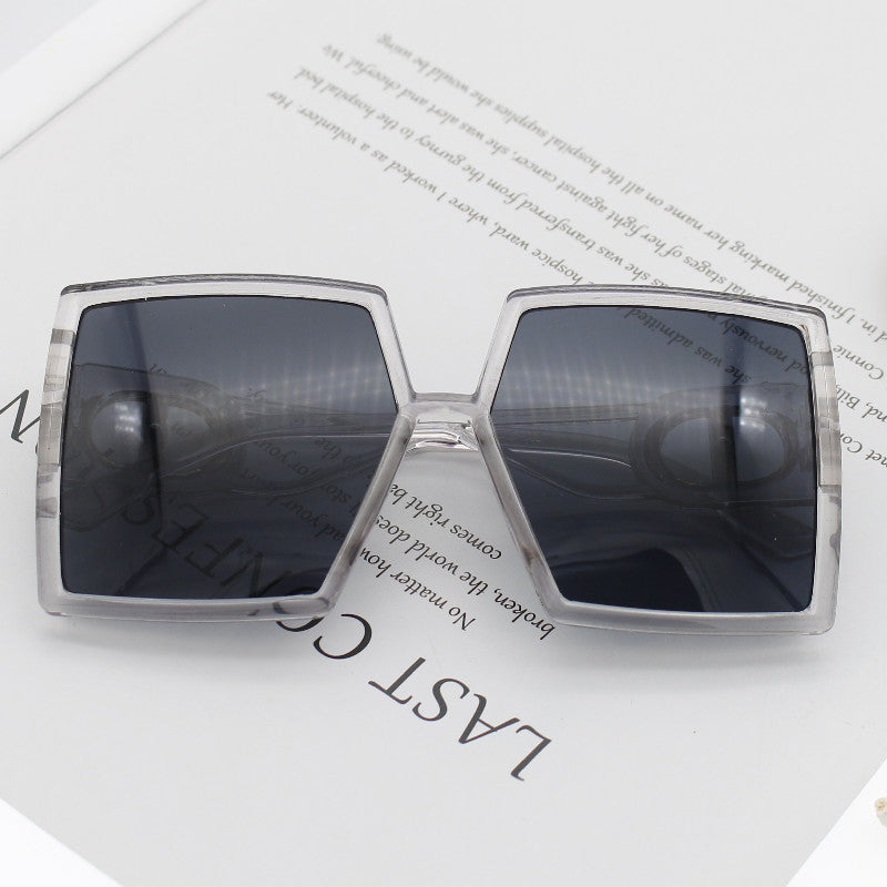 Women's square sunglasses with luxurious frame Stornfield