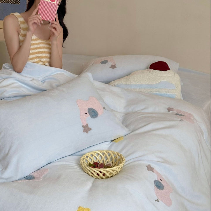 Children's bedding set made of fine cotton satin with applied elephant decorations and cozy quilt Stornfield