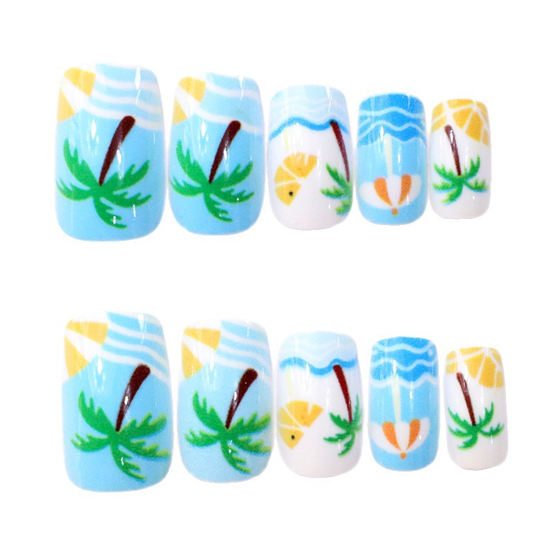 Beach-Themed Decorative Nail Art Stornfield