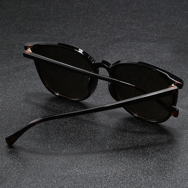 Women's fashionable sunglasses in a unique design with UV protection Stornfield