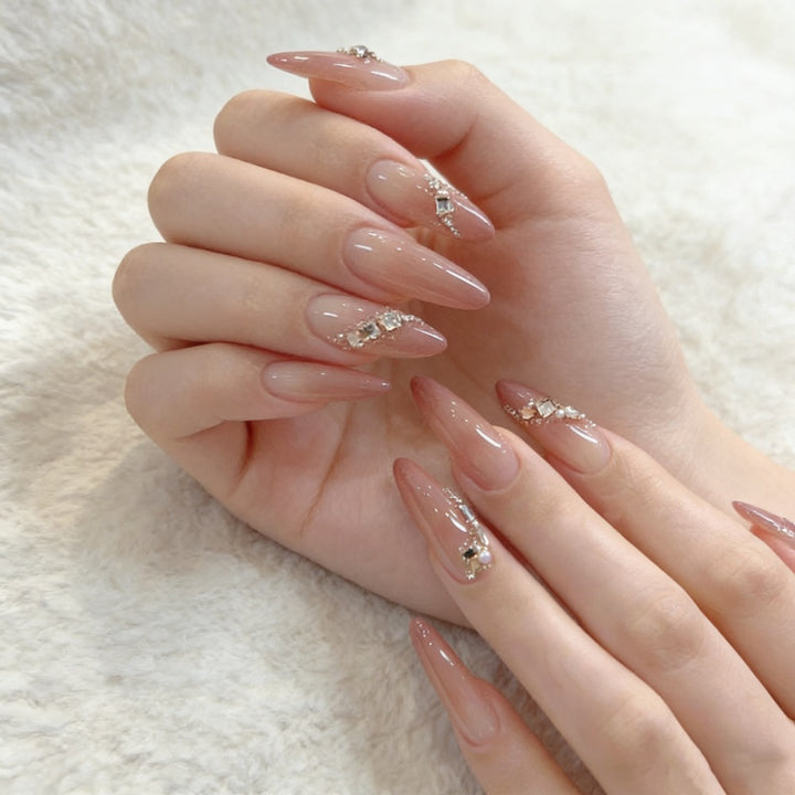 Artistic Press-On Nail Set with Unique Bow and Heart Accents Stornfield