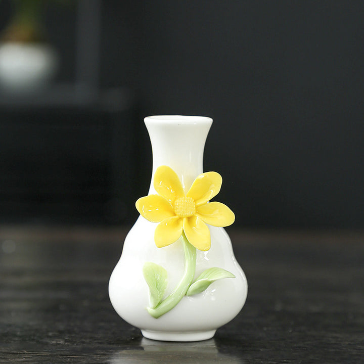 Artistic Decorative Flower Vase Stornfeild