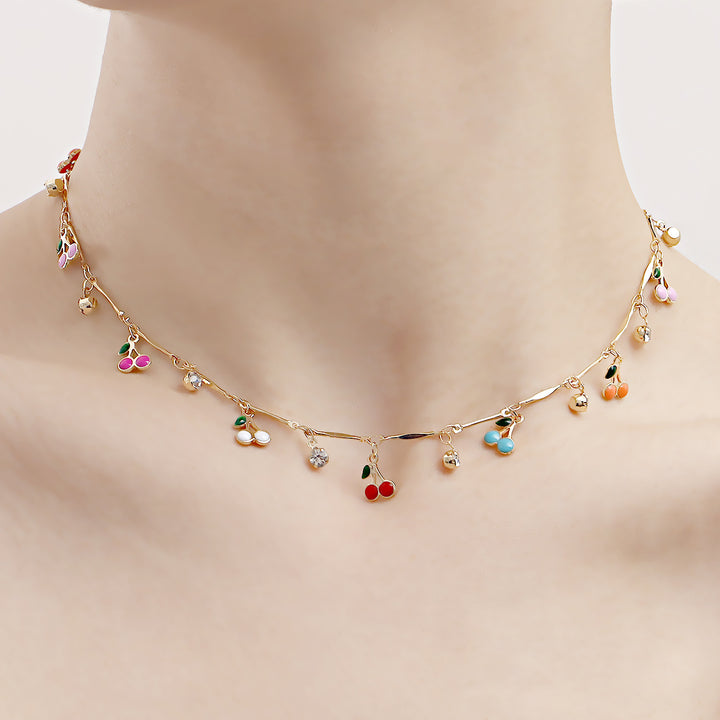 Floral Charm Pendant Necklace Stornfield