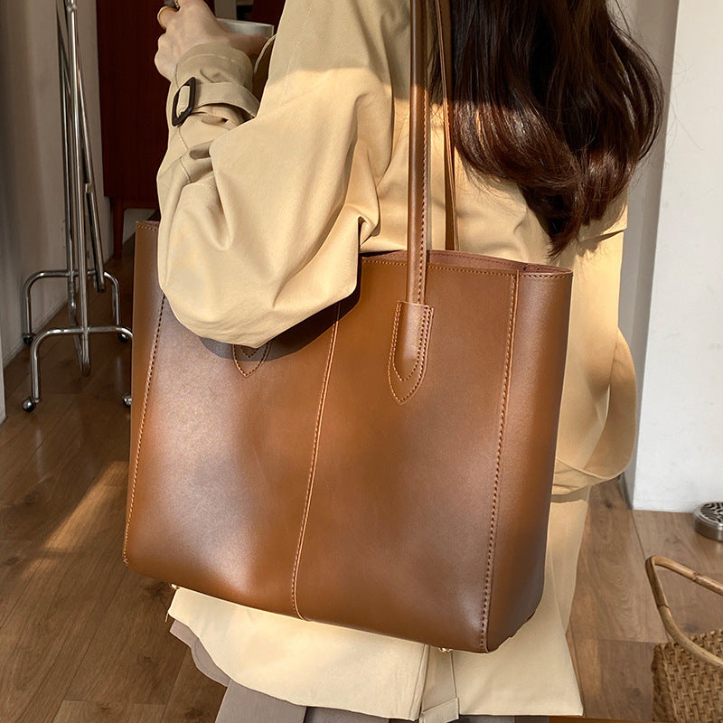Minimalist Structured Shoulder Tote
