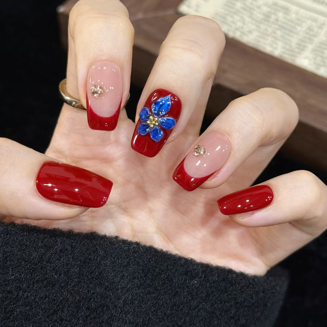 Artistic Nail Design Kit with Floral Accents Stornfield