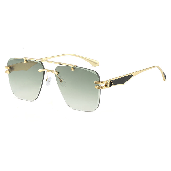 Women’s designer sunglasses in an extravagant frame Stornfield