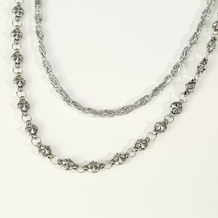Fashionable chain belt with decorative pendants Stornfield
