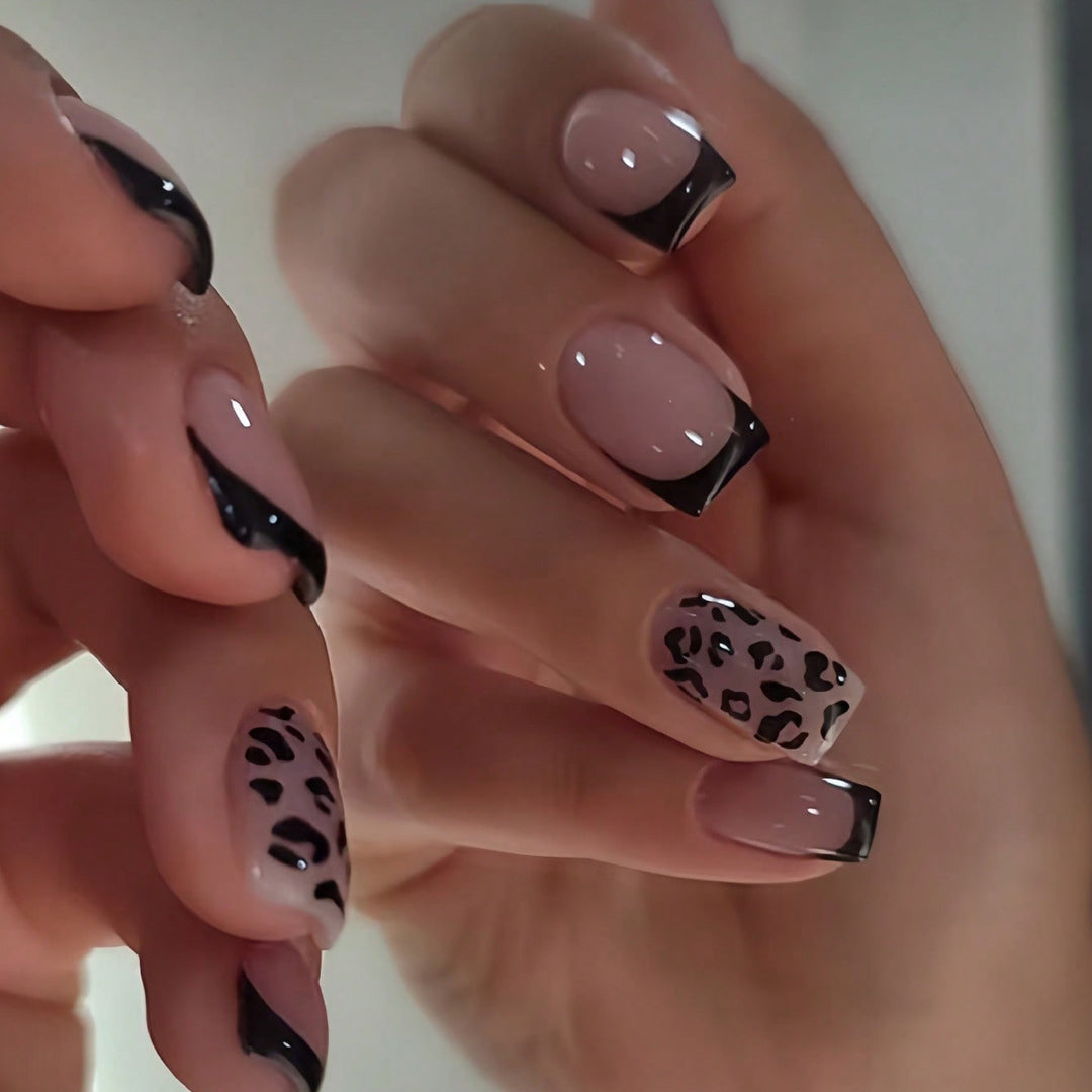 Artificial nail set with elegant leopard motif and black French design Stornfield
