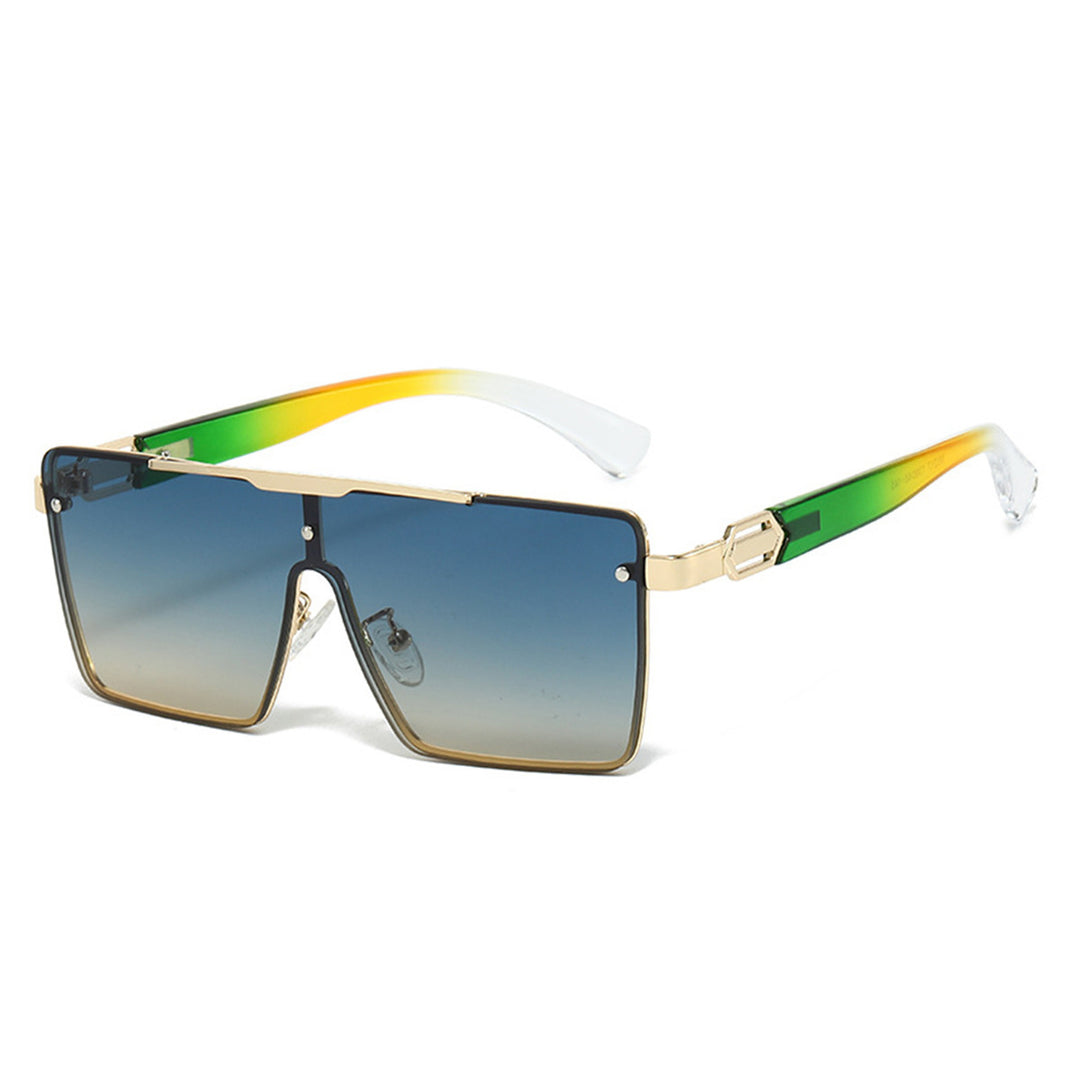 Women Fashionable Oversized Sunglasses in Exclusive Tortoiseshell Design Stornfield