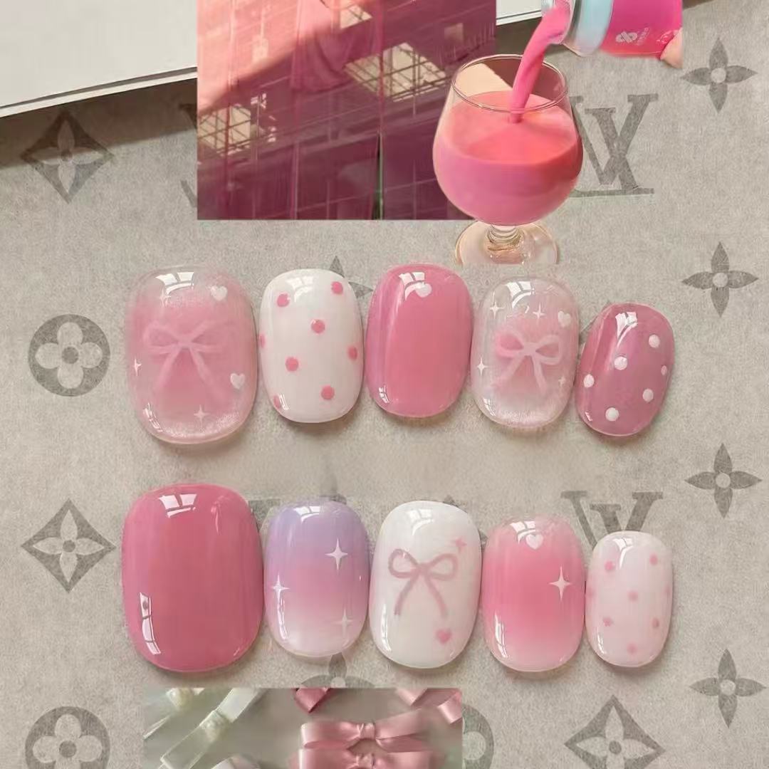 Romantic Heart-Themed Nail Art Set Stornfield