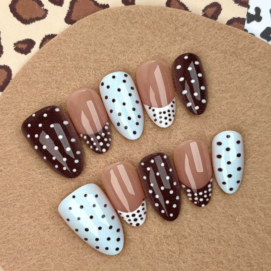Decorative Press-On Nail Art Set with Polka Dot and Striped Design