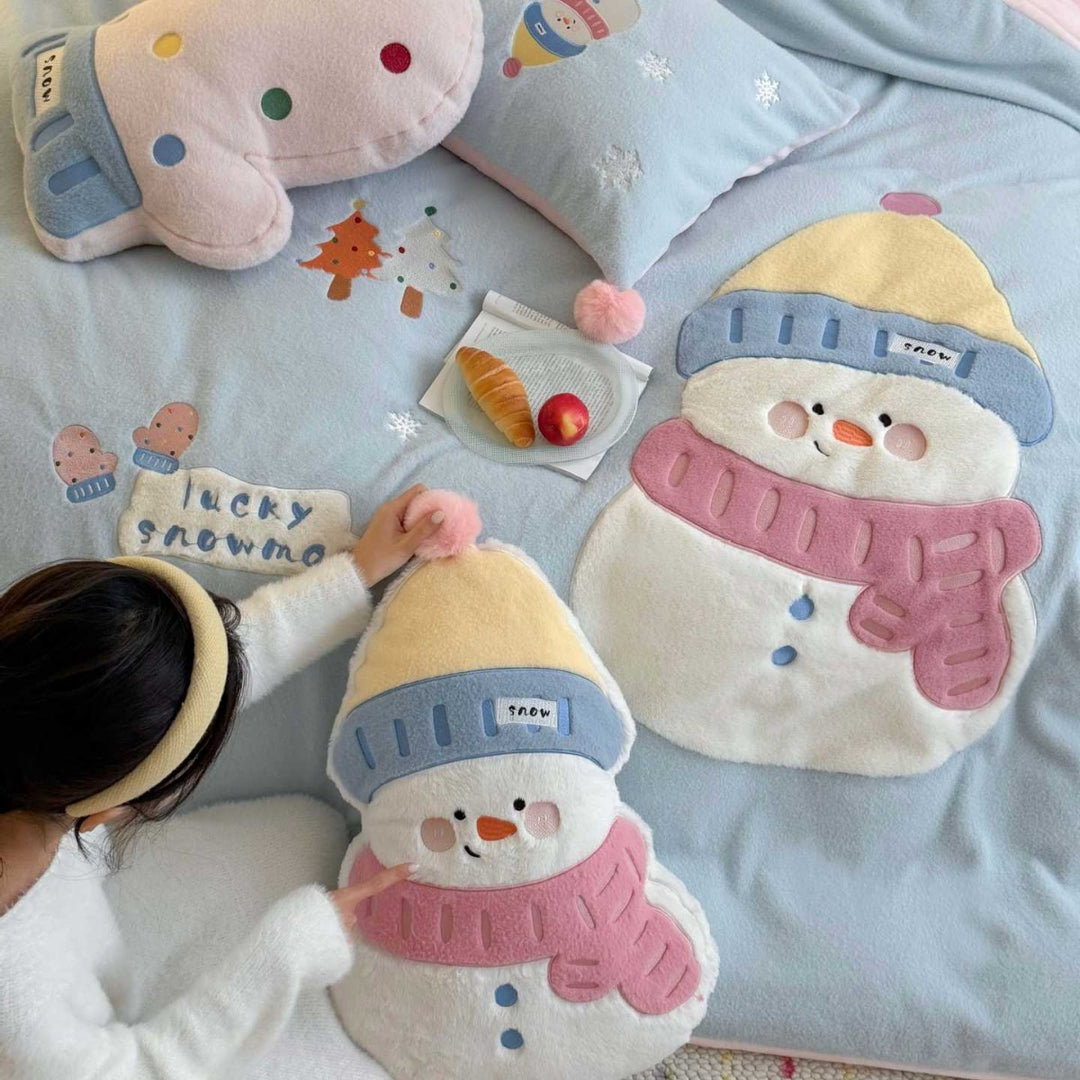 Plush Snowman Embroidered Reversible Coral Fleece Duvet Cover Set