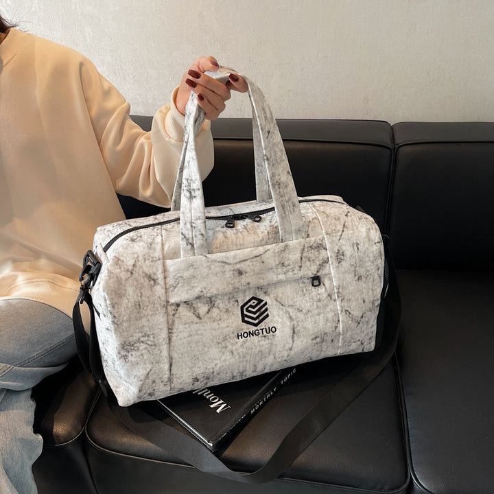Sporty Travel Bag with Comfortable Shoulder Strap Stornfield