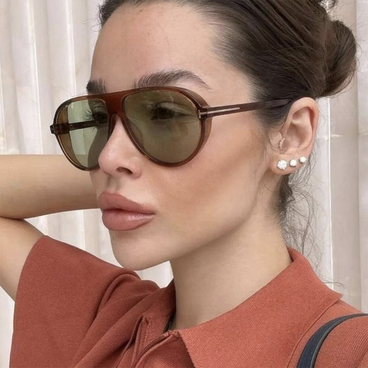 Ladies stylish sunglasses in aerodynamic design Stornfield