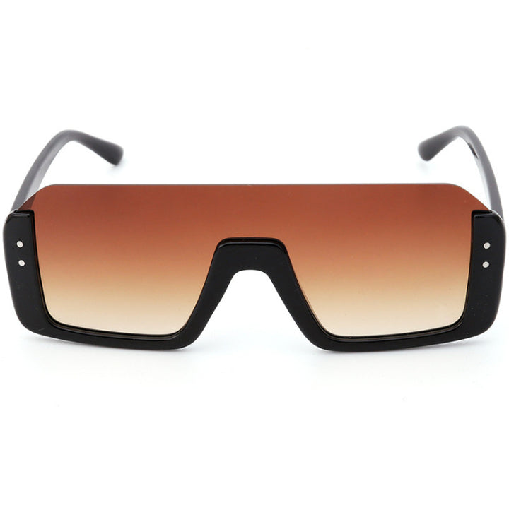 Women's Sporty Shield Sunglasses with Modern Design Stornfield