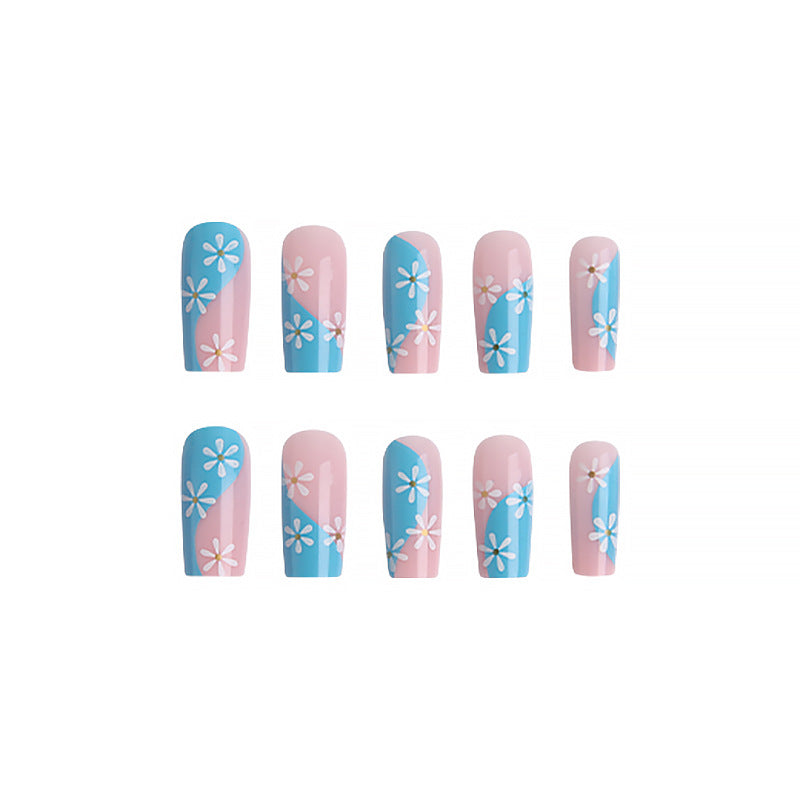 Artificial nails with delicate flower design Stornfield