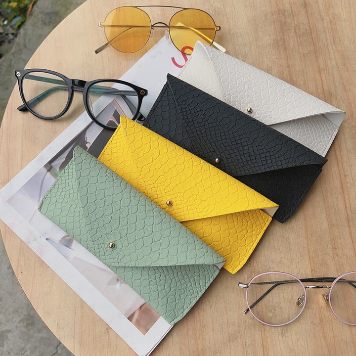 Textured Leather Eyewear Case Stornfield