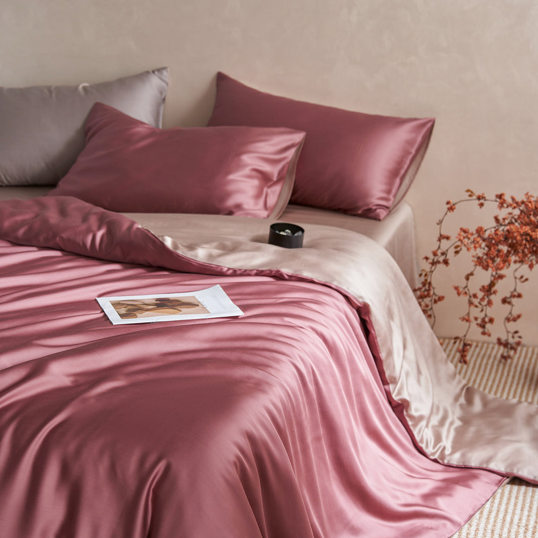 Luxurious satin bedding set with silky soft touch and extra soft pillowcases