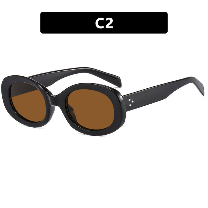 Ladies fashionable sunglasses in elegant oval design with sturdy frame Stornfield