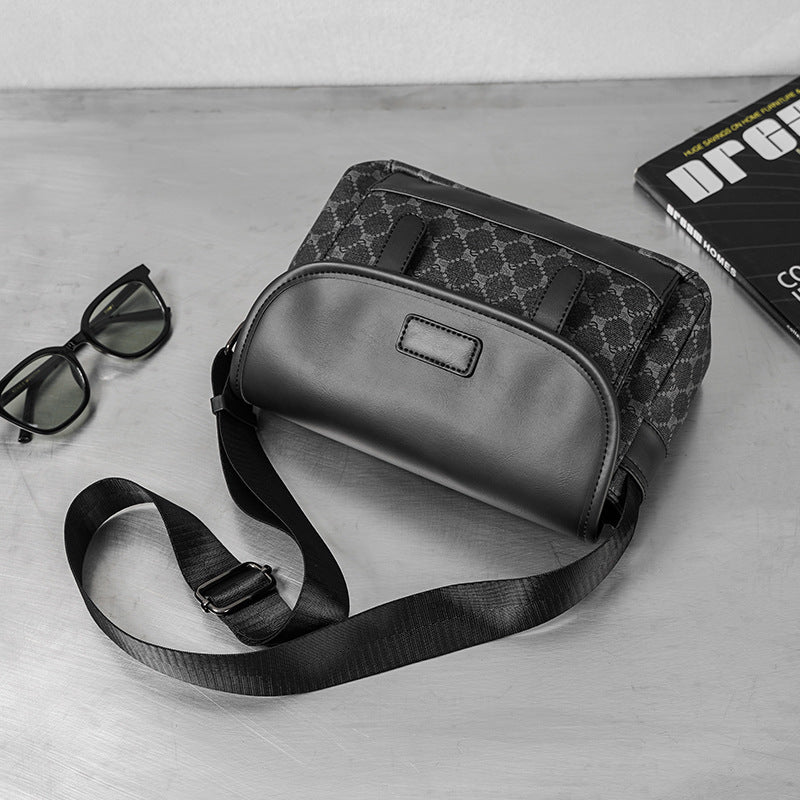 Stylish shoulder bag with multiple compartments Stornfield