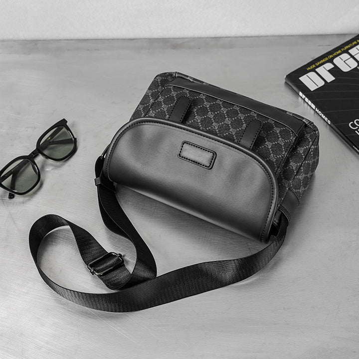 Stylish shoulder bag with multiple compartments Stornfield