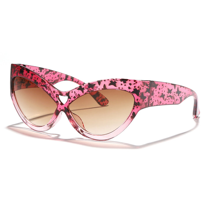Women striking sunglasses in trendy leopard pattern Stornfield