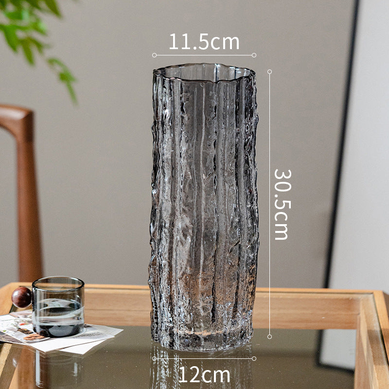 Artful Glass Vase in Modern Design Stornfield