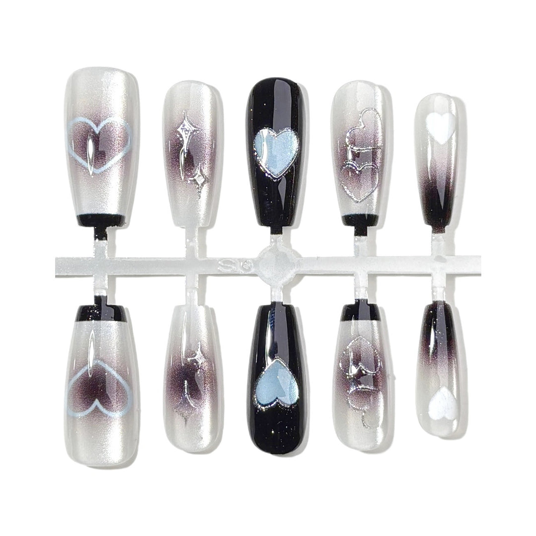 Artistic Nail Art Press-On Set