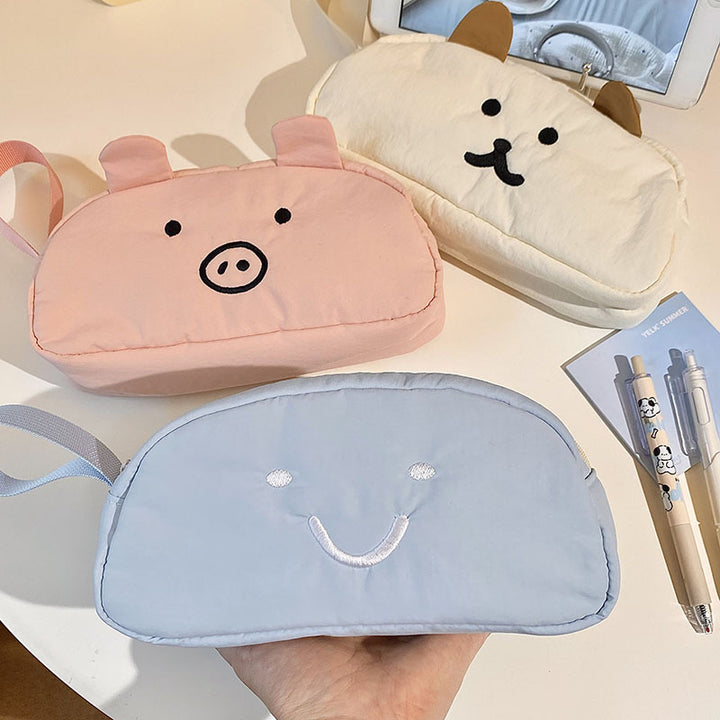 Handy bags with cute pig design Stornfield