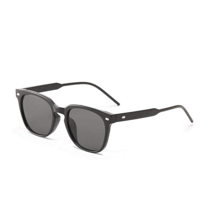 Women's stylish sunglasses with a sturdy frame and UV protection Stornfield