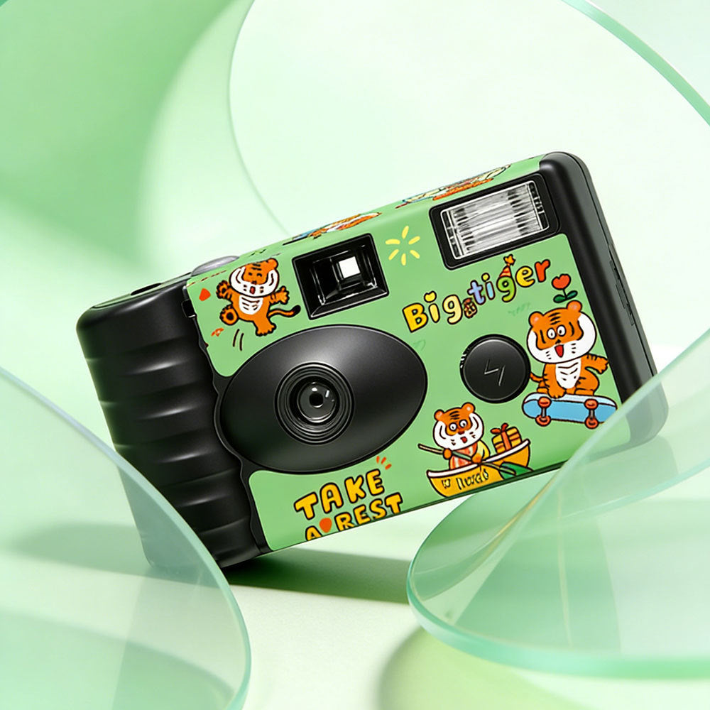Cartoon-Themed Instant Film Camera Stornfield