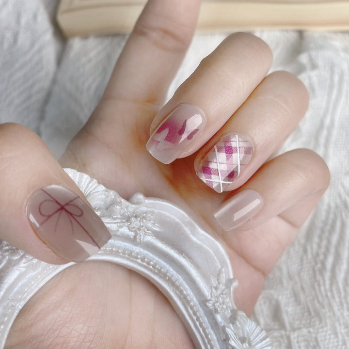 Artistic Press-On Nail Art Set 1790745509