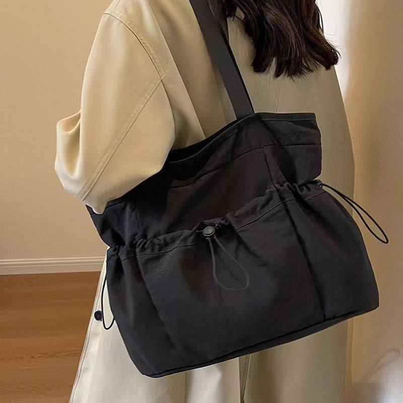 Practical everyday handbag with drawstring Stornfield