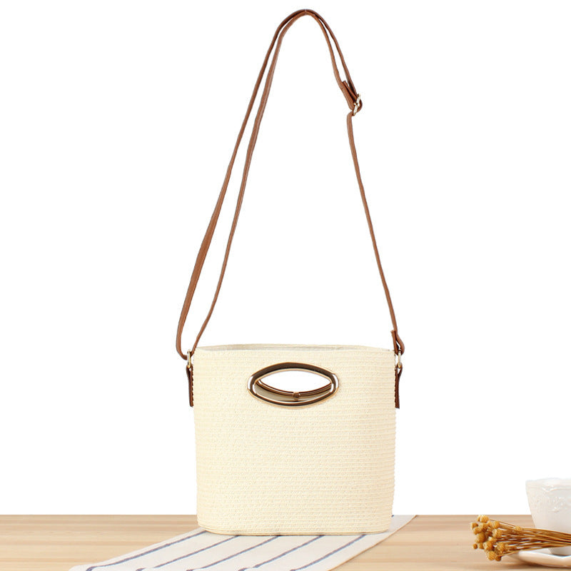 Shoulder bag made of hand-woven natural material with elegant ring closure Stornfield