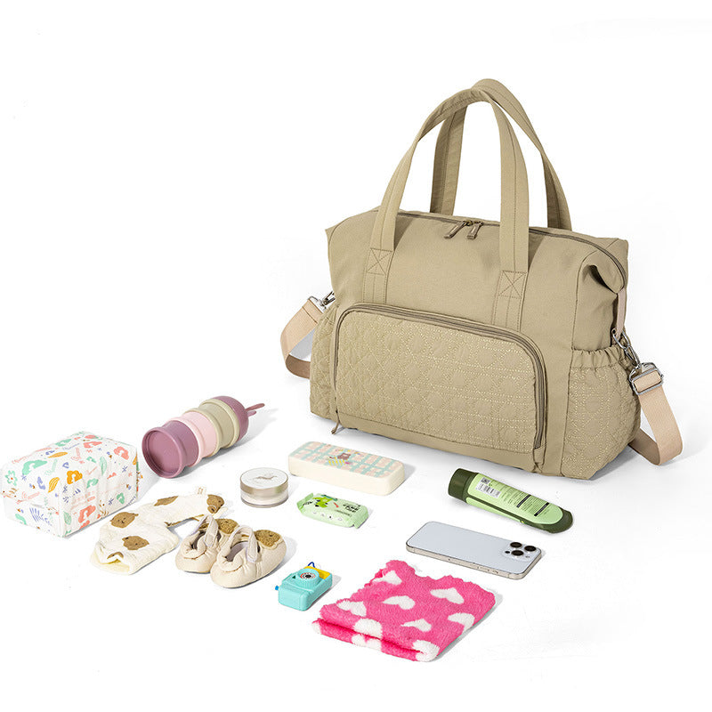 Sporty travel bag with innovative compartment design Stornfield