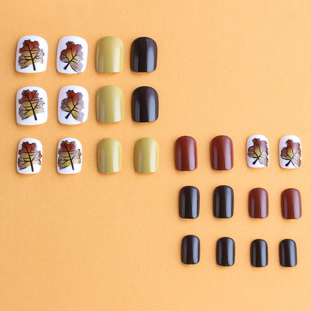 Seasonal Leaf-Themed Nail Art Stornfield